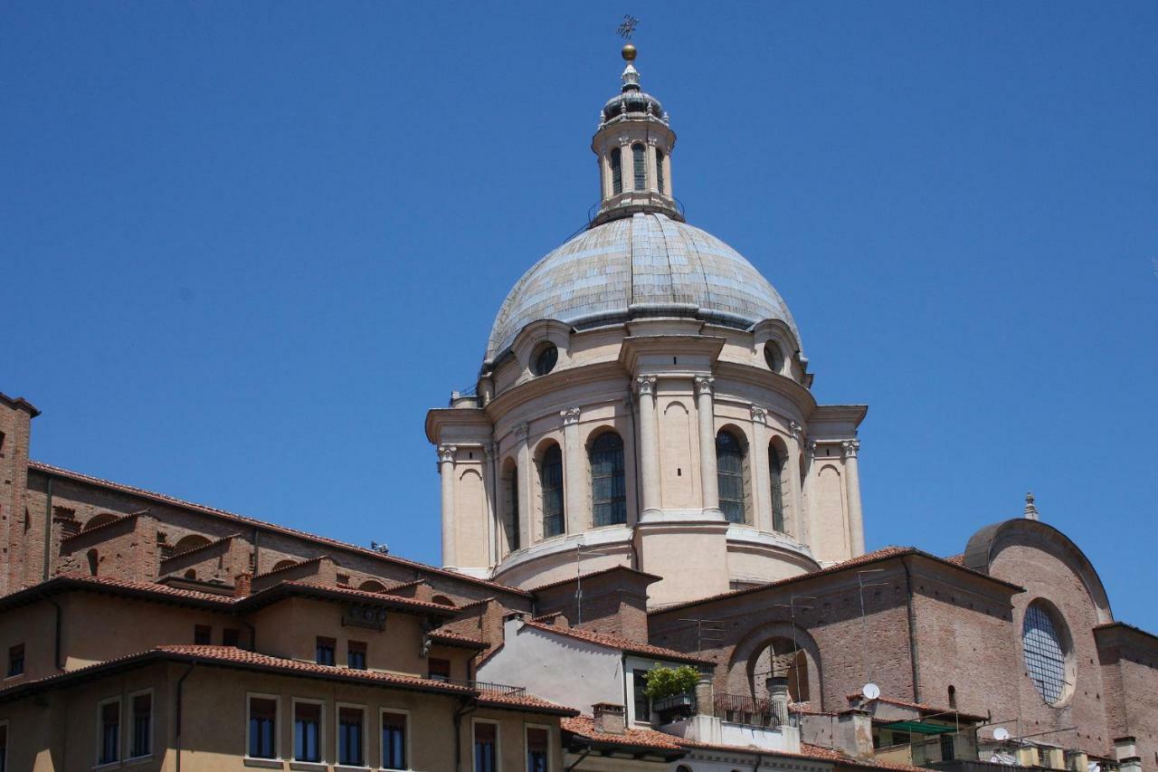 B&B Casa Dei Poeti Mantua Exterior foto