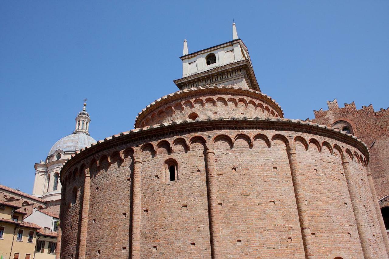B&B Casa Dei Poeti Mantua Exterior foto